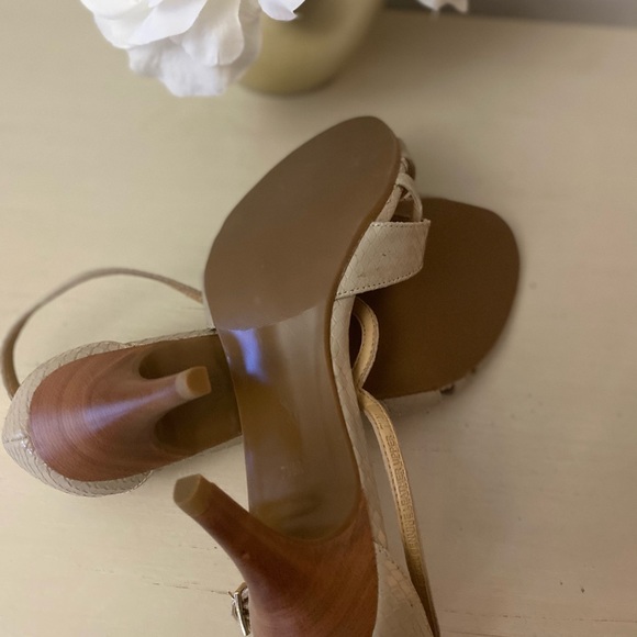 Talbots Pumps - Picture 7 of 9